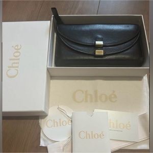 EUC Chloe Wallet FULL INCLUSION